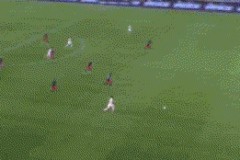 3-0，23岁意大利新星无敌单刀兜射，66岁萨里率意甲劲旅终结2连败